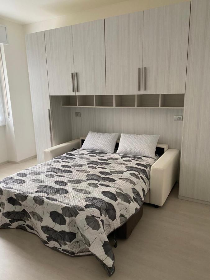 First Home Milano Exteriör bild